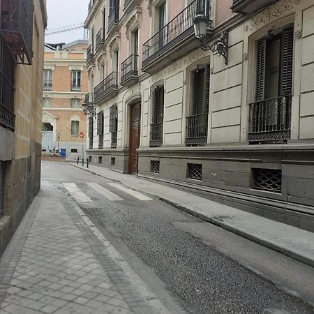 Acogedor Apartamento Entre Sol Gran Via Y Palacio Μαδρίτη Εξωτερικό φωτογραφία